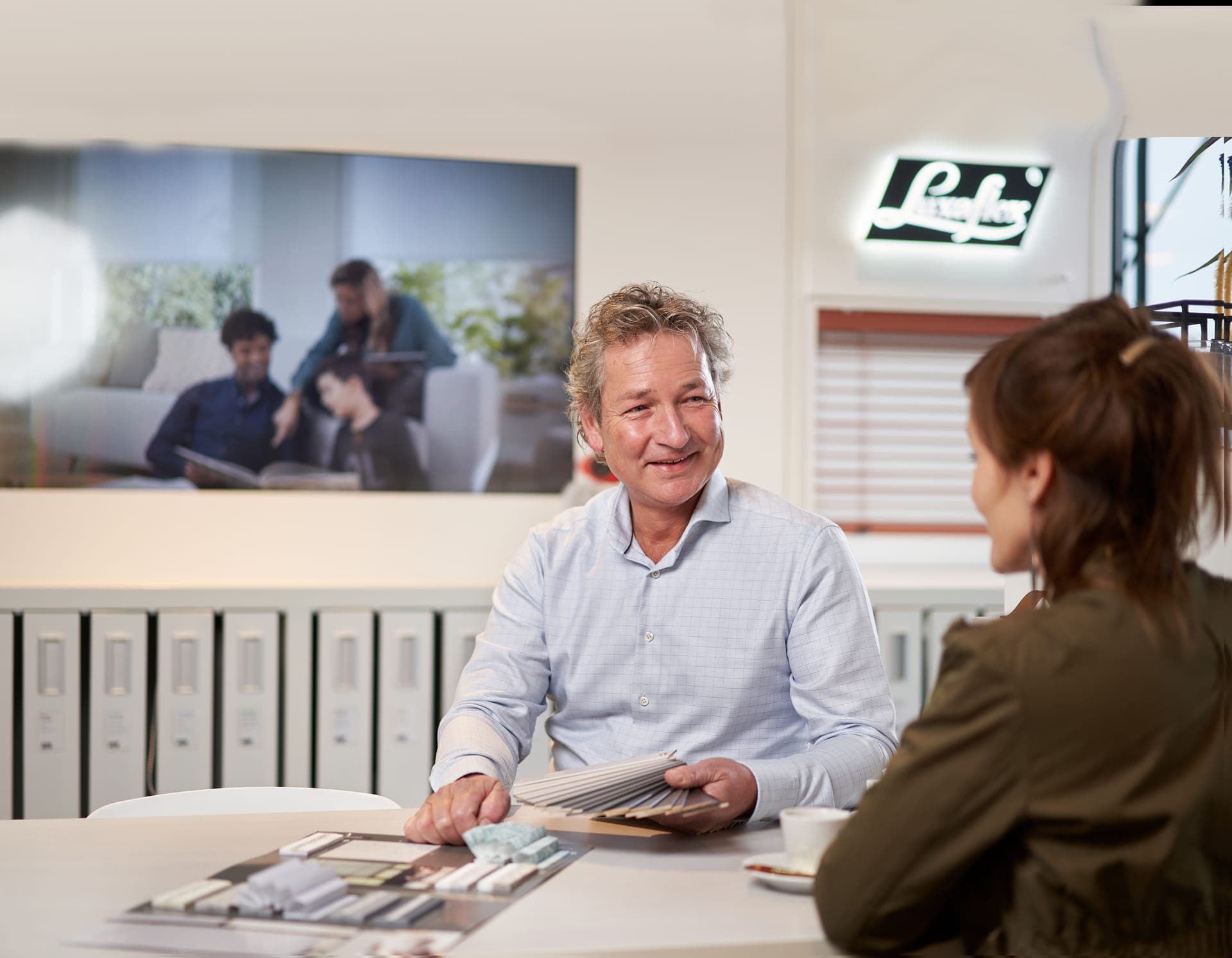 Jacobs medewerker aan het werk
